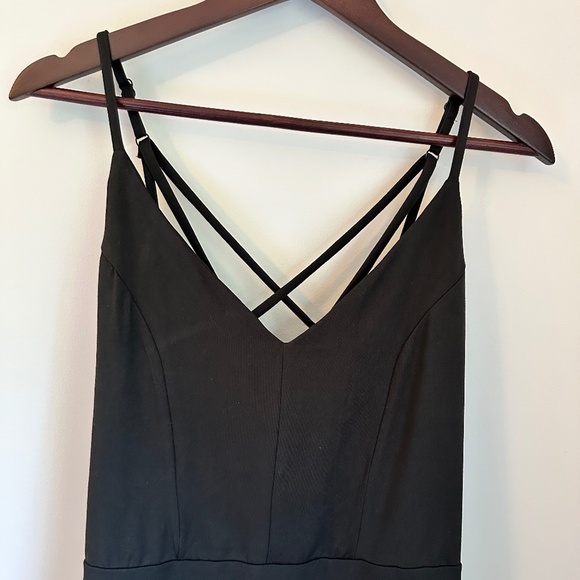 Market & Spruce Dresses & Skirts - Market & Spruce Black Crisscross Back Maxi Dress — New With Tags | Size Large